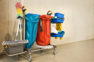 Finding the right commercial cleaning service for your office